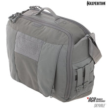 Load image into Gallery viewer, Skyvale™ Tech Messenger Bag 16L