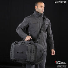 Load image into Gallery viewer, Ironcloud™ Adventure Travel Bag 48L
