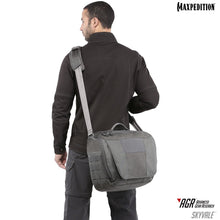 Load image into Gallery viewer, Skyvale™ Tech Messenger Bag 16L
