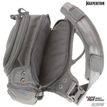 Load image into Gallery viewer, Veldspar™ Crossbody Shoulder Bag 8L (CLOSEOUT SALE. FINAL SALE.)

